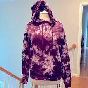 Zine tie dyed sweatshirt